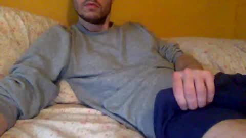 Snapshot of paintdude424 chatting on March 4, 10:27 pm paintdude424 online show from March 4, 10:27 pm