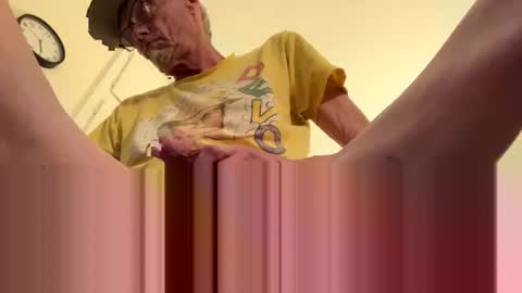 Snapshot of palerider269 chatting on December 30, 12:43 am palerider269 online show from December 30, 12:43 am