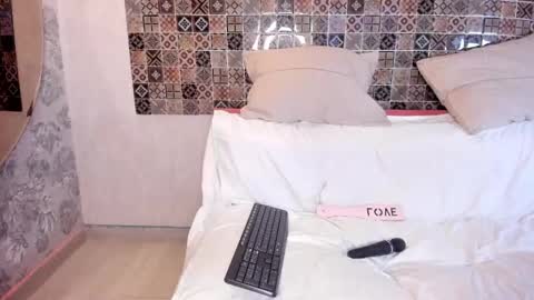 Snapshot of pamela_johnsonn chatting on March 6, 2:09 am pamela_johnsonn online show from March 6, 2:09 am