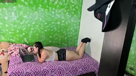 Pamelaa moon online show from May 21, 4:19 am