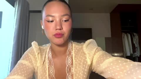 Kamila online show from March 29, 5:09 am