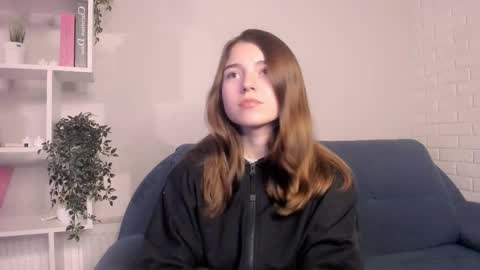 daniella online show from September 23, 6:36 pm