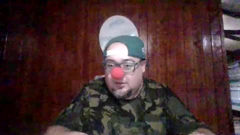 panditernurita12 online show from April 12, 7:01 am