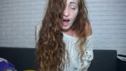 Snapshot of pandora_best chatting on September 20, 4:43 pm Lolo online show from September 20, 4:43 pm