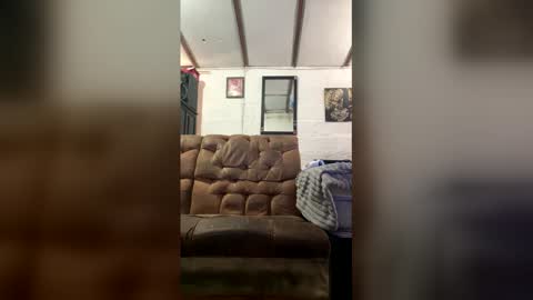 panthers_room online show from May 25, 6:58 pm