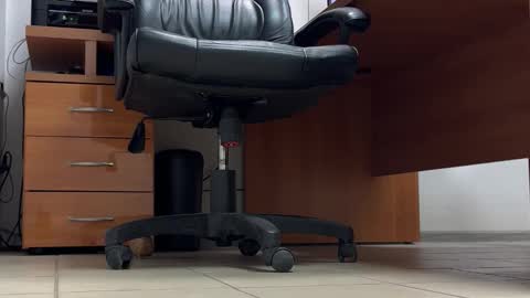 Pantyhose Lover online show from September 18, 8:40 am