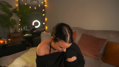 Snapshot of pantykrist chatting on October 19, 7:51 pm Kristina Kriss online show from October 19, 7:51 pm