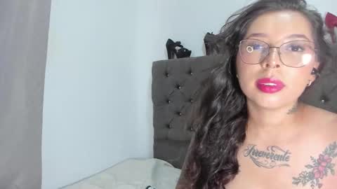 paolaanddaniel online show from November 27, 11:23 pm