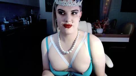 Sarina Williams online show from October 24, 11:44 am