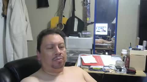 papasito14m online show from November 1, 7:29 am