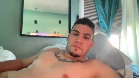 PapiiNyc21 online show from October 6, 6:59 pm