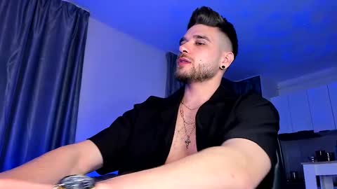 Paris online show from February 24, 12:09 am