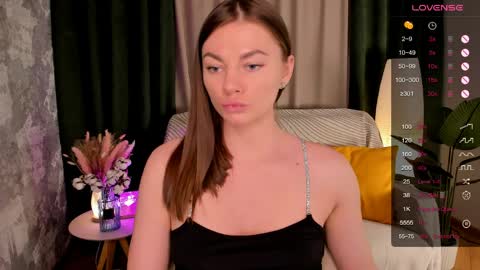 Paris online show from April 8, 8:17 am