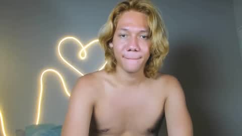 connie online show from December 6, 2:51 am