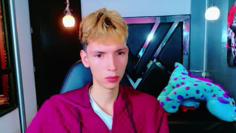 park_jimin1 online show from December 5, 12:14 pm