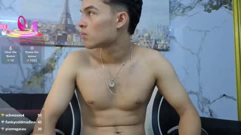 party_with_medellin23 online show from May 3, 12:38 am