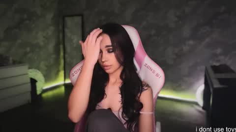 Linn online show from February 6, 11:40 pm