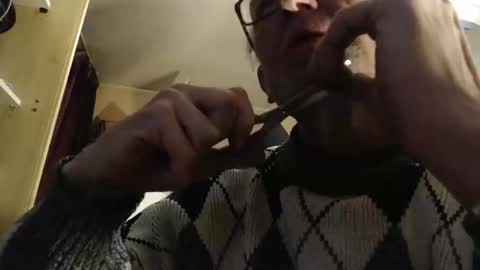 Snapshot of pascal88881 chatting on December 22, 5:11 am pascal88881 online show from December 22, 5:11 am