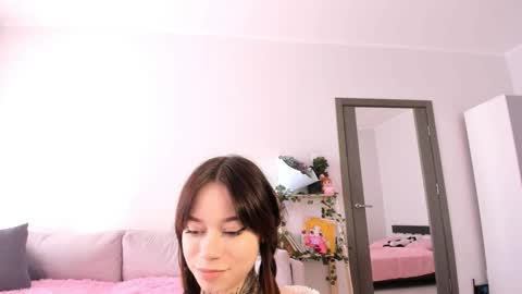 Bella online show from October 24, 3:29 am