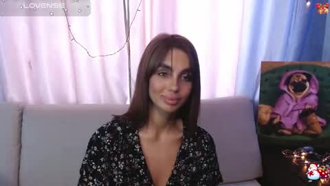 Snapshot of passionate_lora_ chatting on February 12, 5:58 am I am Lora and i am glad to see you in my room online show from February 12, 5:58 am