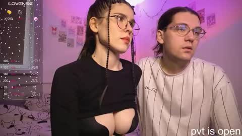 Zoe online show from November 9, 9:13 am