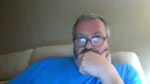 passporttraveler1 online show from September 19, 12:48 am