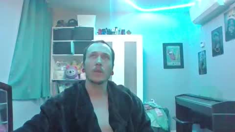 pat0666 online show from September 26, 2:47 pm