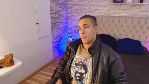 Patrick online show from November 4, 3:30 am