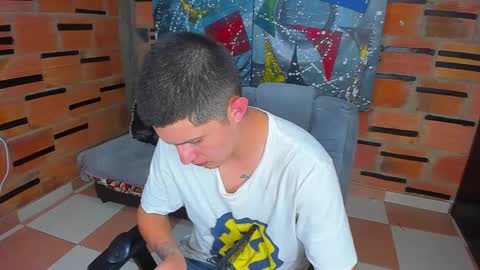 Snapshot of patrik027 chatting on March 7, 4:56 am .... online show from March 7, 4:56 am