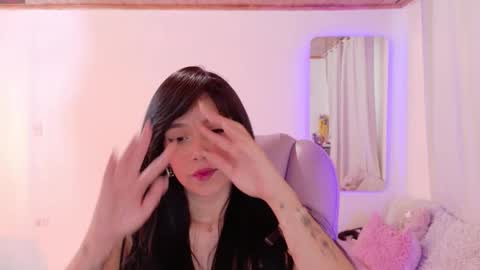 Sofa online show from October 27, 9:15 pm