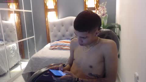 PAUL online show from December 22, 6:03 pm