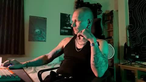 Paul online show from February 15, 4:06 pm