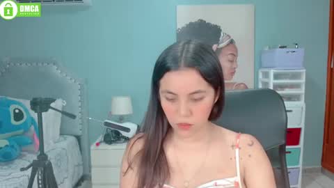 Snapshot of paulina_doll_ chatting on February 25, 10:09 pm Paulina online show from February 25, 10:09 pm