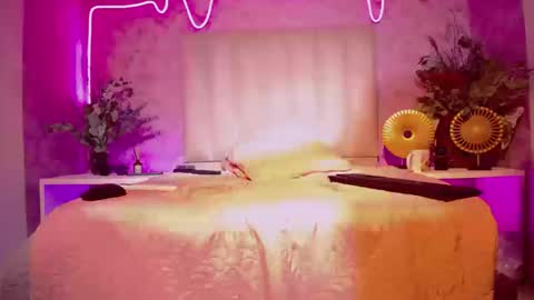 Snapshot of paulina_sodi chatting on September 11, 10:44 pm Paulina online show from September 11, 10:44 pm