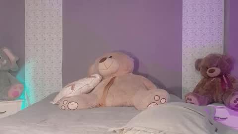 paulina online show from December 13, 7:53 pm