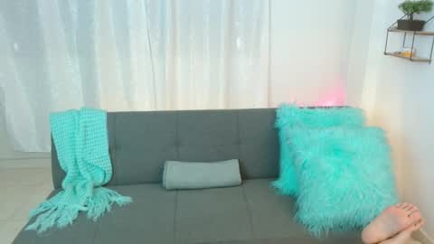 Snapshot of paulinna_vega chatting on March 10, 8:12 pm Paulinna online show from March 10, 8:12 pm