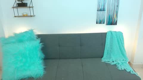 Snapshot of paulinna_vega chatting on February 13, 10:11 pm Paulinna online show from February 13, 10:11 pm