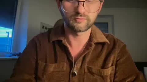 love bush online show from June 8, 6:53 pm