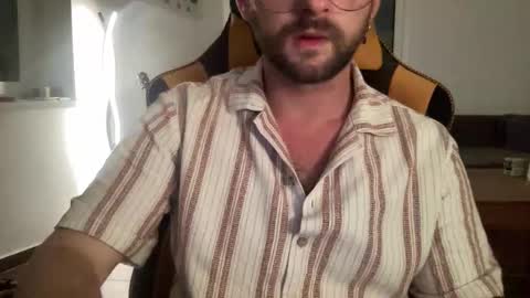 Snapshot of paulsimpsn chatting on September 15, 5:58 pm love bush online show from September 15, 5:58 pm