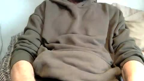 pea23 online show from April 4, 1:51 pm