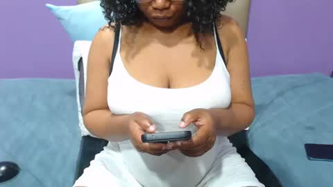 Snapshot of peachassxx chatting on October 8, 7:58 am peachy online show from October 8, 7:58 am