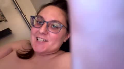 peachesbestfriend online show from April 14, 1:53 am