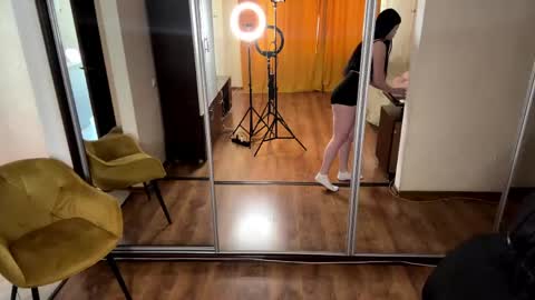 Eva online show from April 14, 9:23 am