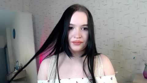 Julia online show from May 30, 10:35 am