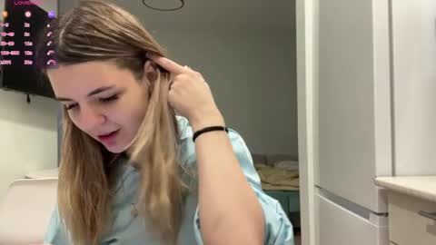 Peachy online show from April 12, 4:22 pm