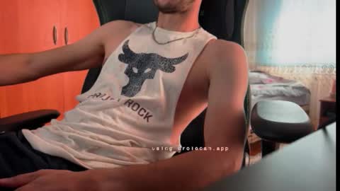 Snapshot of peanutmikk chatting on September 13, 10:06 am peanutmikk online show from September 13, 10:06 am