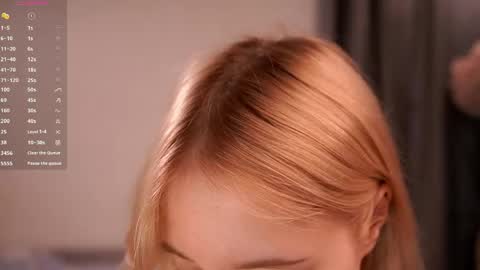 Lily online show from May 13, 4:33 am