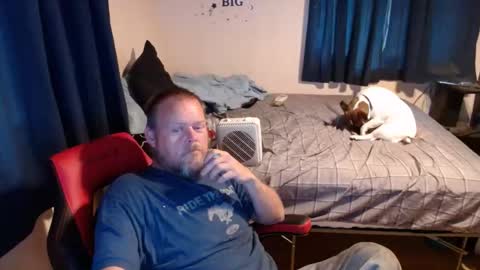 Snapshot of pecker40 chatting on September 27, 7:00 pm pecker40 online show from September 27, 7:00 pm