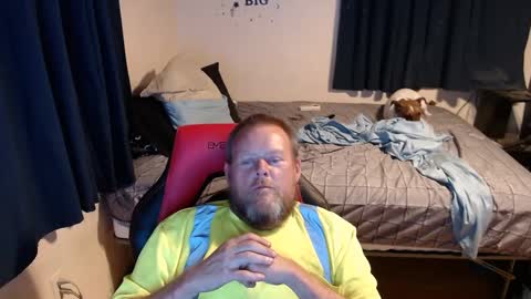 Snapshot of pecker40 chatting on October 1, 11:25 pm pecker40 online show from October 1, 11:25 pm