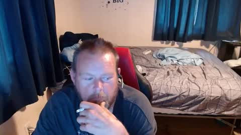 Snapshot of pecker40 chatting on September 21, 8:57 pm pecker40 online show from September 21, 8:57 pm